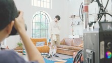 TOMORROW X TOGETHERを起用したABCマート「New Balanceキャンペーン」メイキング映像より。