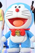 会場に駆けつけたドラえもん。