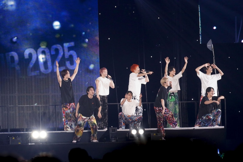 「超特急 The Movie RE:VE」より。©︎2025, 株式会社SDR & CJ 4DPLEX Japan