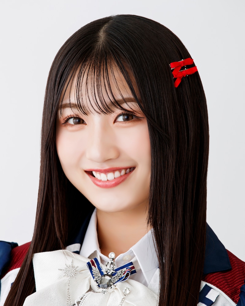 塩月希依音（NMB48）© UNIVERSAL MUSIC LLC.