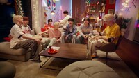 &TEAMが出演するWeb CM「ポテナゲにはコカ・コーラ！篇」より。