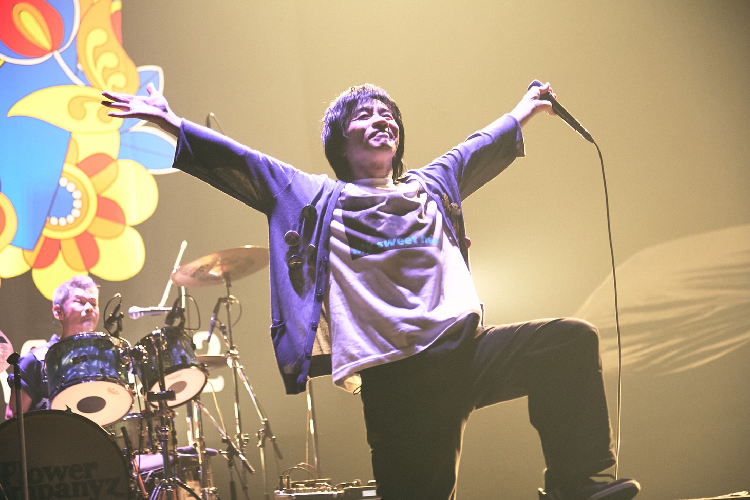 鈴木圭介（Vo）（撮影：新保勇樹）