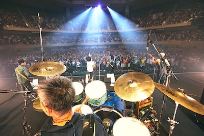 フラワーカンパニーズ（撮影：新保勇樹）