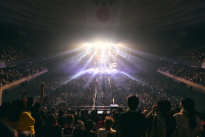 フラワーカンパニーズ「フラカンの日本武道館 Part2 ～超・今が旬～」の様子。（撮影：新保勇樹）