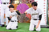 左から松村北斗、高地優吾。©︎日本テレビ