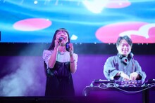 左からAzumi Takahashi、RAM RIDER。