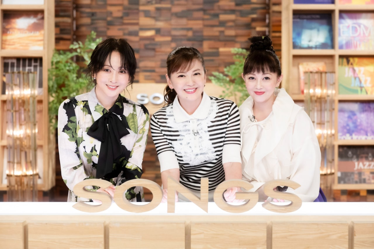 左から斉藤由貴、南野陽子、浅香唯。