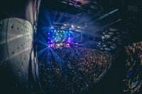 「SHISHAMO ワンマンライブ2025『残暑お見舞い申し上げます!!!』」の様子。（撮影：渡邉一生）