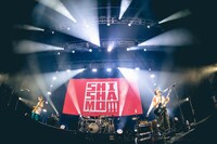 「SHISHAMO ワンマンライブ2025『残暑お見舞い申し上げます!!!』」の様子。（撮影：渡邉一生）