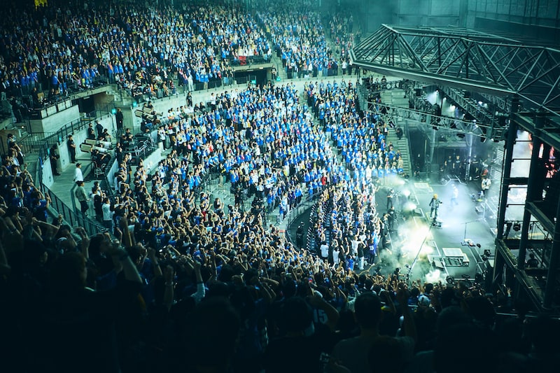 SPYAIR「JUST LIKE THIS 2025」初日公演の様子。