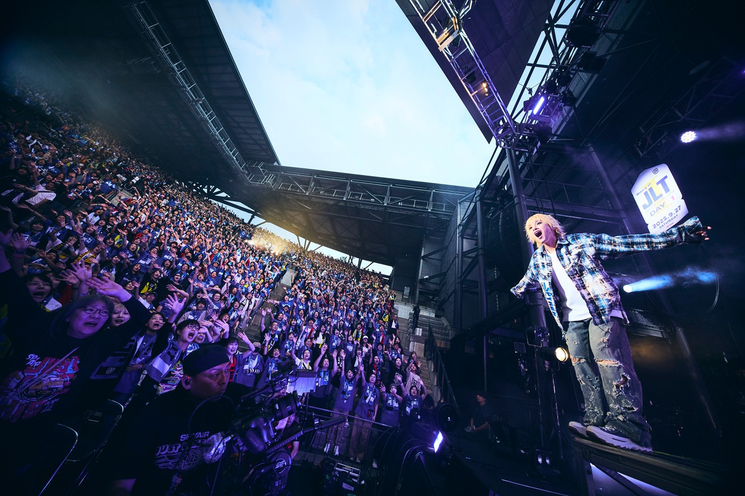 SPYAIR「JUST LIKE THIS 2025」初日公演の様子。