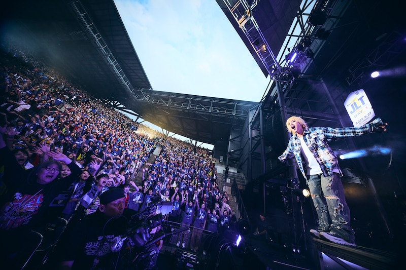 SPYAIR「JUST LIKE THIS 2025」初日公演の様子。