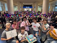 DXTEEN「両片想い」リリースイベントの様子。（撮影：つぼいひろこ）