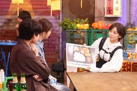 ポテトサラダの魅力を語る田畑智子（右）。©日本テレビ