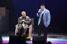 左から北島三郎、大江裕。