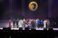 「令和・歌の祭典2025 ～作詞家・星野哲郎生誕100年記念～ 時代を彩る名曲の数々」の様子。