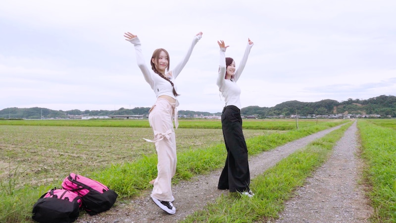 「絶景ダンス」より。左から、MEI（SAY MY NAME）、本田仁美（SAY MY NAME）。©︎テレビ朝日