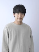 赤楚衛二。「キンパとおにぎり～恋するふたりは似ていてちがう～」で主人公を演じる。