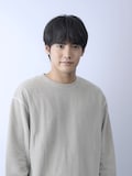 赤楚衛二。「キンパとおにぎり~恋するふたりは似ていてちがう~」で主人公を演じる。