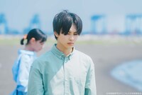 オリジナルショートドラマ「こころ」より、草川拓弥（超特急）演じる「私」。©日本映画放送