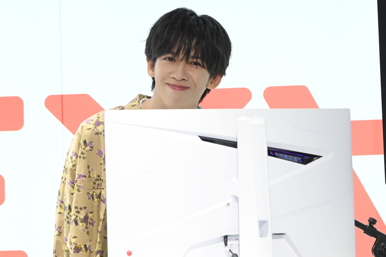 「（ユーキを）ボコボコにします」と宣言するリョウガ。