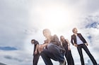 a flood of circleがアルバムリリース、限定盤はブルースくんのぬいぐるみキーホルダー付き