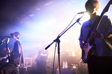 「ART-SCHOOL 25th ANNIVERSARY TOUR 2025『1985』」東京・LIQUIDROOM公演の様子。（Photo by HIROHISA NAKANO）