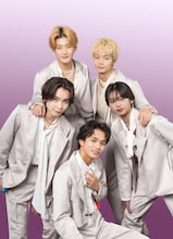 劇中アイドル・ワンダラーズ。上から時計回りに芳賀柊斗（Lienel）、吉澤要人（原因は自分にある。）、近藤駿太（Lienel）、祐楽、笹原遼雅（ONE LOVE ONE HEART）。