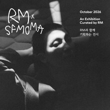「RM x SFMOMA」告知ビジュアル ©BIGHIT MUSIC