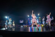 「超ときめき♡宣伝部のきみのハートにロックオンTOUR 2025 ~10th Anniversary~」ファイナル公演の様子。