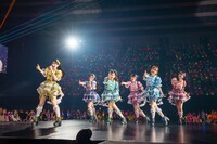 「超ときめき♡宣伝部のきみのハートにロックオンTOUR 2025 ～10th Anniversary～」ファイナル公演の様子。