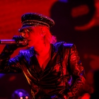 HYDEが大阪・関西万博「和歌山DAY」ライブで会場を熱狂の渦に、同郷・玉置成実とデュエットも