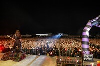 「HYDE [INSIDE] LIVE EXPO 2025 OSAKA,KANSAI,JAPAN -WAKAYAMA DAY-」の様子。（撮影：田中和子）