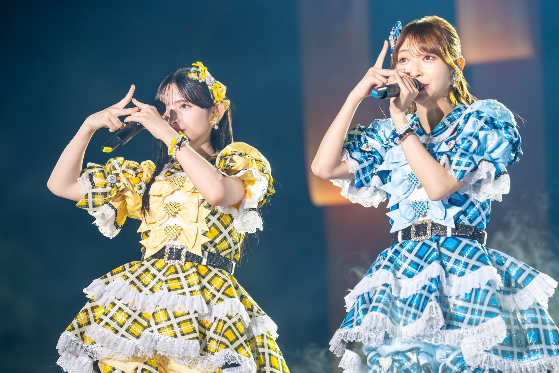 左から菅田愛貴、辻野かなみ。 [画像ギャラリー 47/100] - 音楽ナタリー