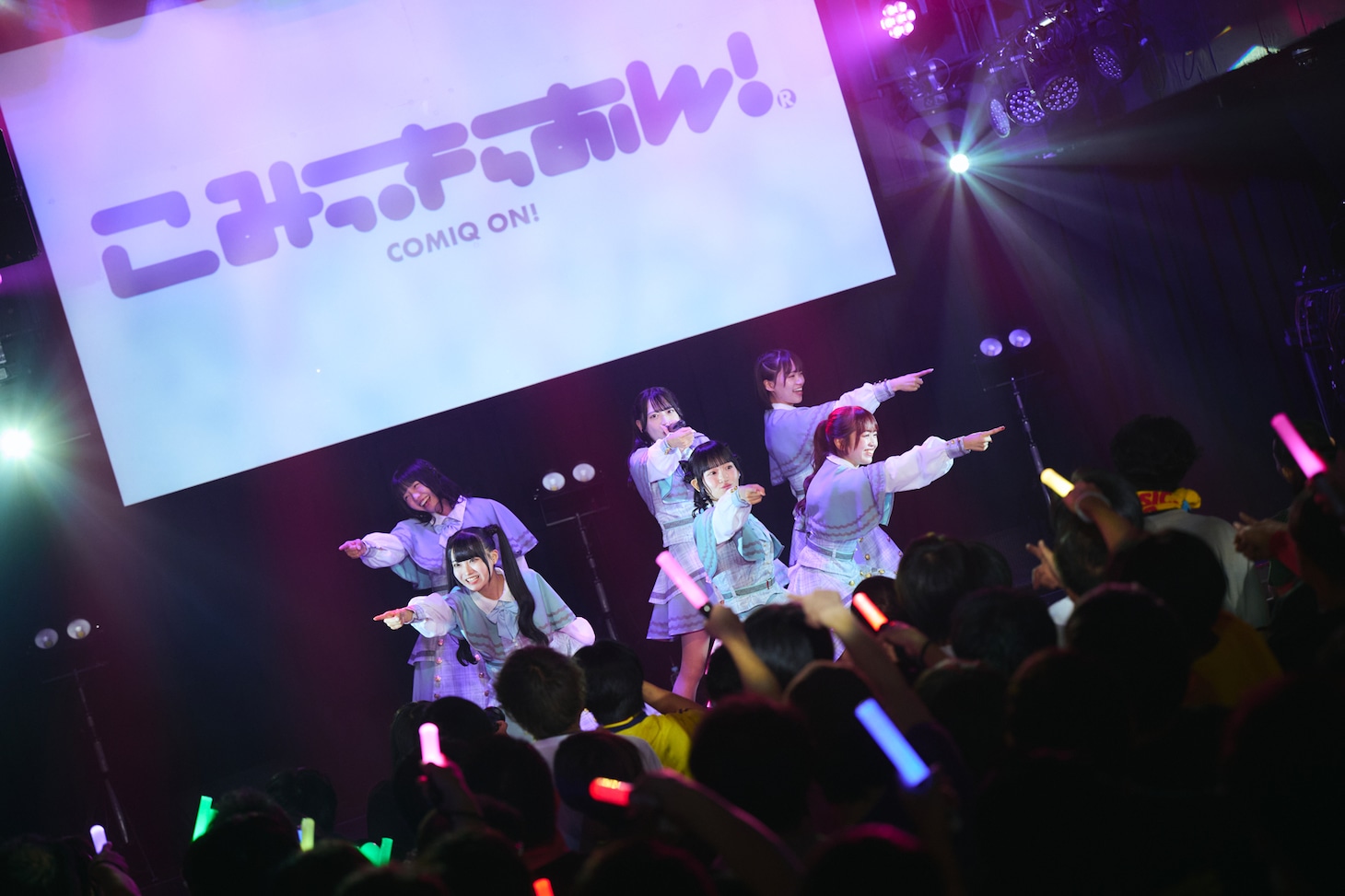 「こみっきゅおん！3rd Anniversary LIVE『Just Begun』」の様子。