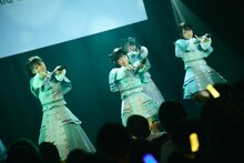 「こみっきゅおん！3rd Anniversary LIVE『Just Begun』」の様子。