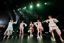 フィロソフィーのダンス（撮影：ヨシモリユウナ）