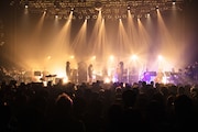 MONO「"OATH" Japan Tour Featuring Orchestra PITREZA」の様子。(撮影:岸田哲平)