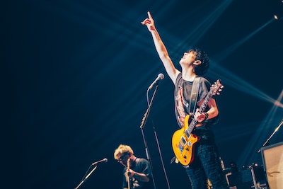 横山裕（撮影：冨田味我）