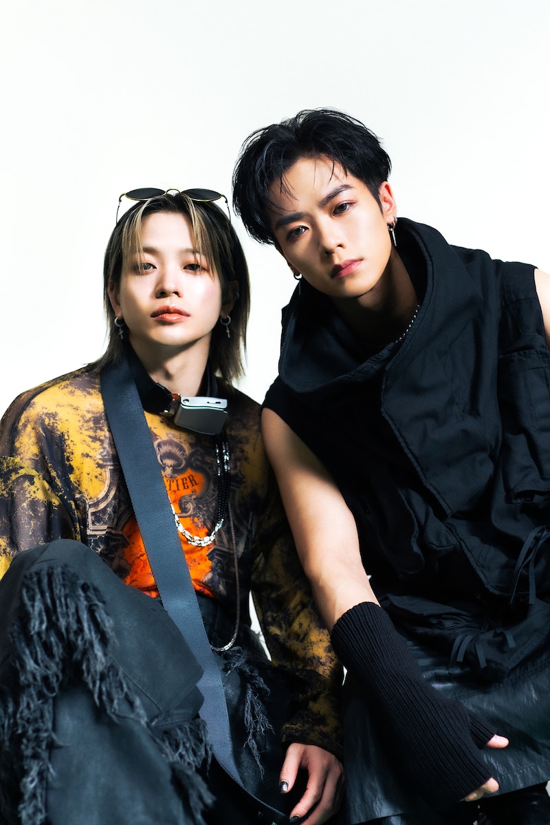 左からYAMASHO、零。