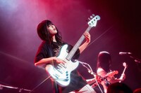 あさか（B , Cho）©キングレコード