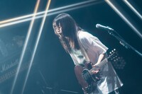 まれ（G, Cho）©キングレコード