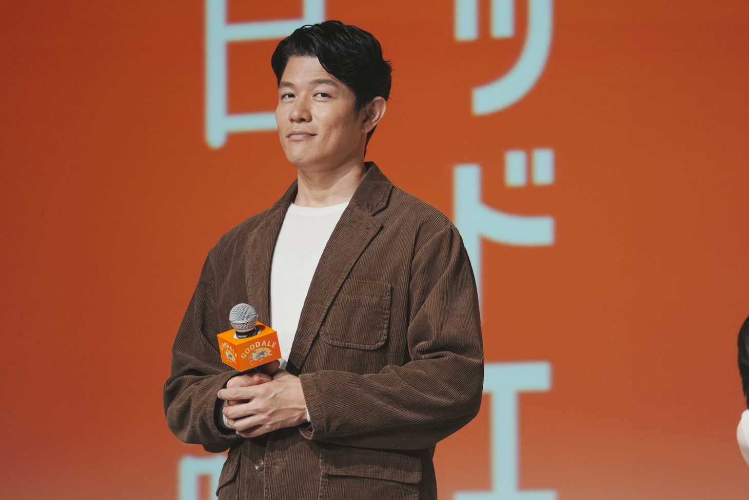 鈴木亮平