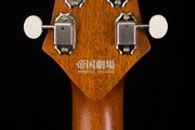 「帝劇オリジナルギター」のヘッド裏部分。
