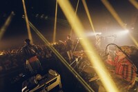 「MONO NO AWARE ONEMAN TOUR 2025」の様子。（撮影：マスダレンゾ）