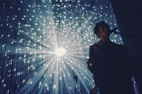 玉置周啓（Vo, G）（撮影：マスダレンゾ）