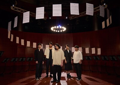 Galileo Galileiの新アーティスト写真（「アマデウス」Ver.）。