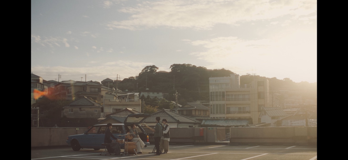 goethe「Town」ミュージックビデオより。