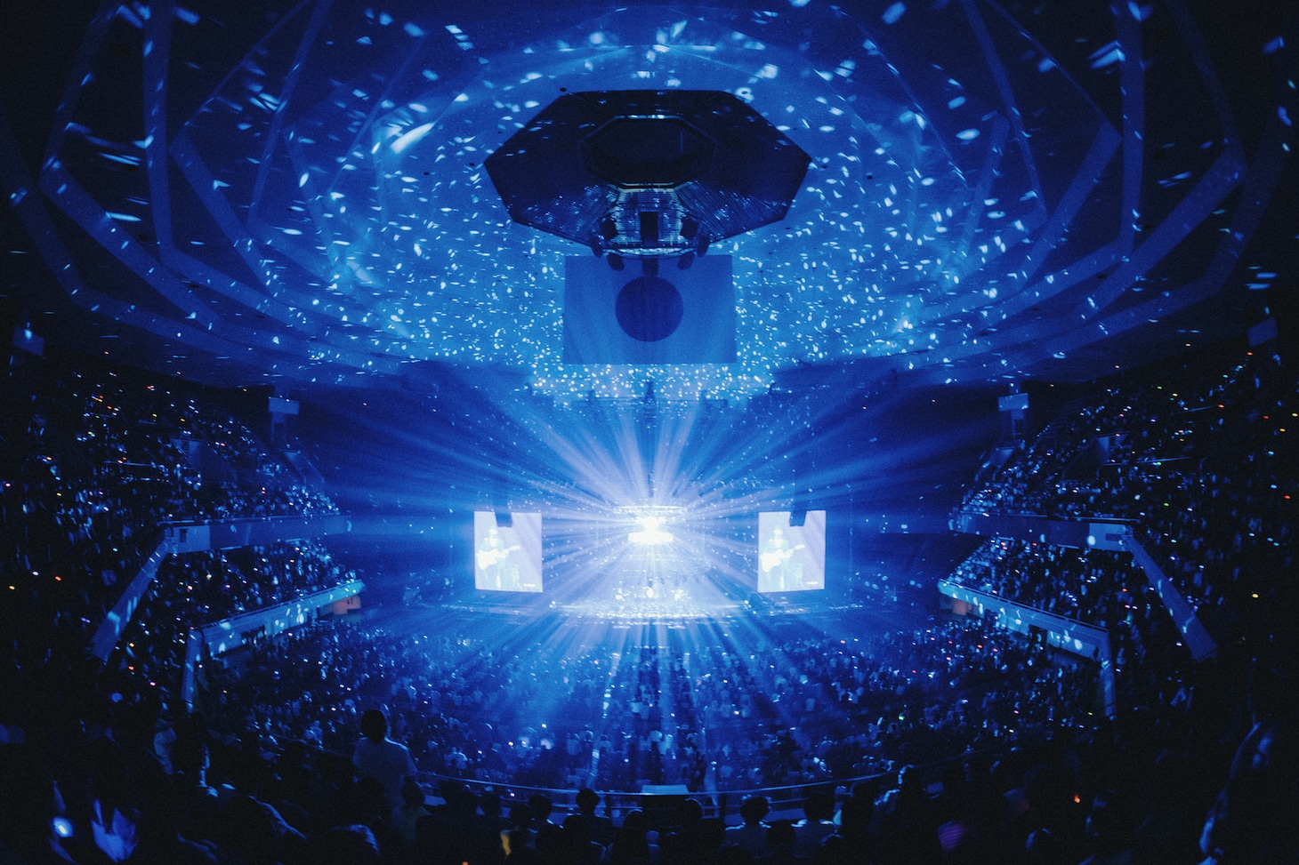 「Hitsujibungaku Asia Tour 2025 “いま、ここ（Right now, right here.）”」東京公演の様子。（Photo by Daiki Miura）