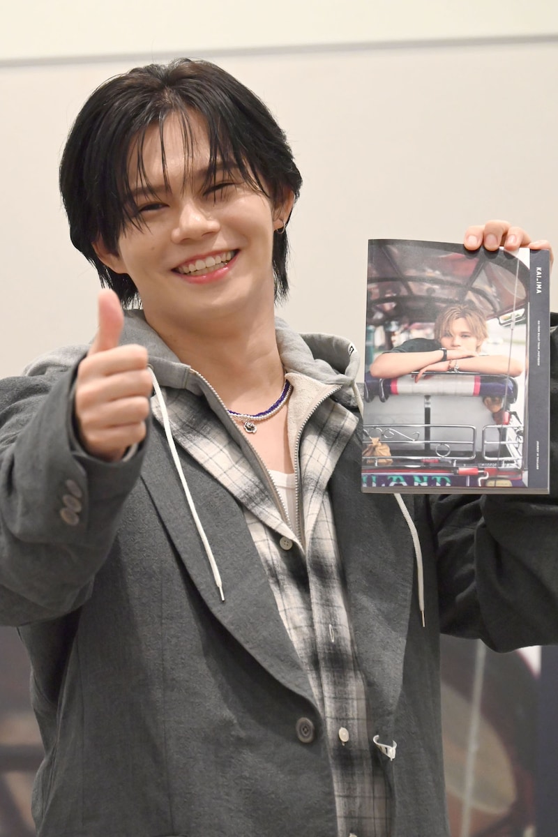 笑顔のカイ(超特急)。